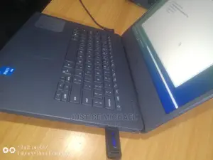 New Laptop Dell Vostro 3400 4GB Intel Core I3 HDD 1T
