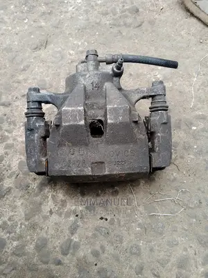 Front Caliper Toyota Avalon 2007 2016