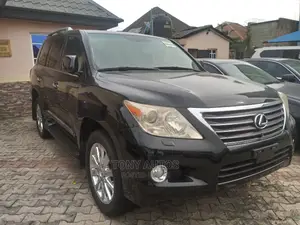 Lexus LX 570 2010 Black
