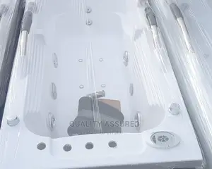 Jacuzzi Single