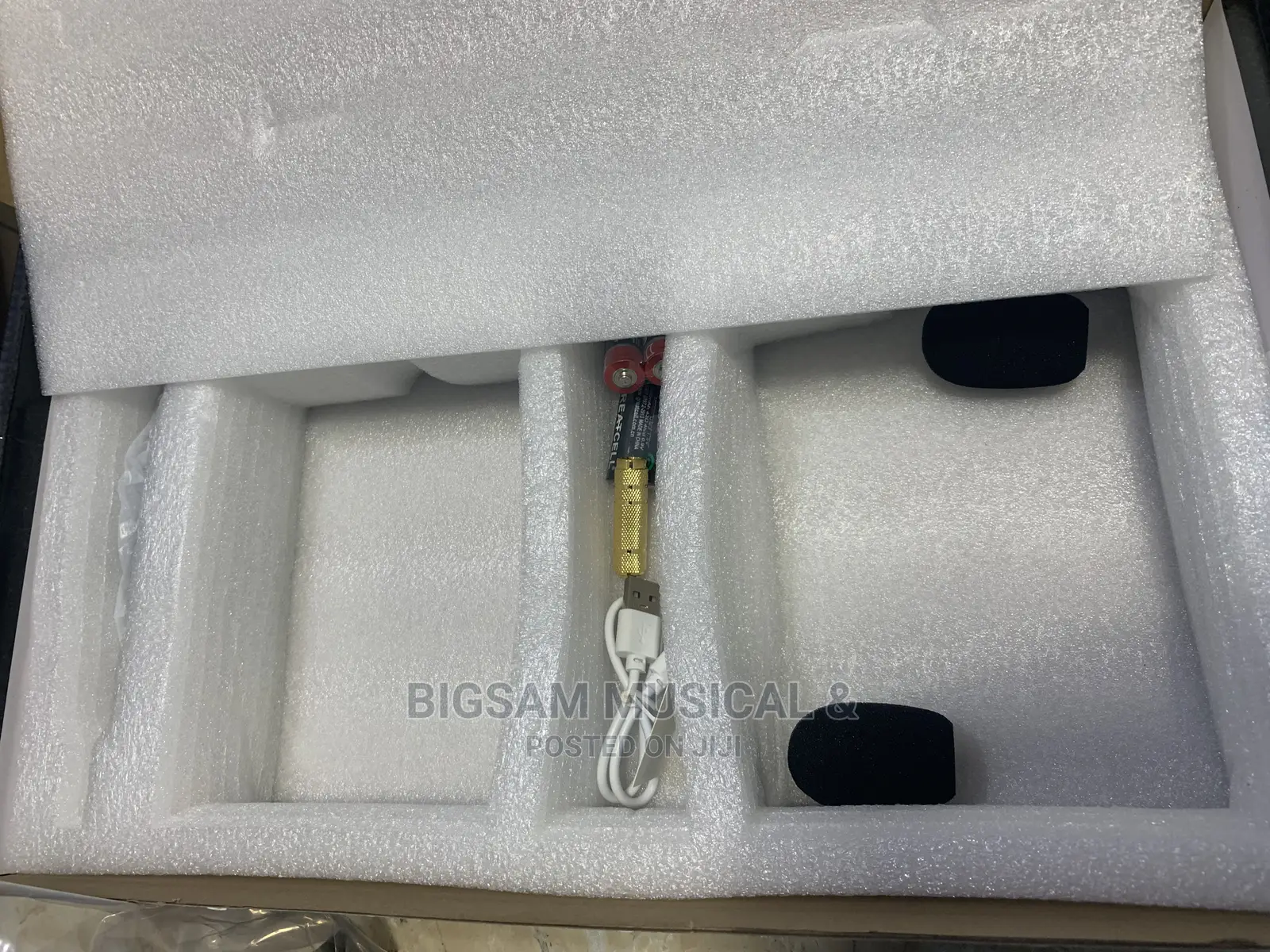 SSV Dual Professional Wireless Table Microphone