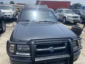 Nissan Xterra Automatic 2003 Black