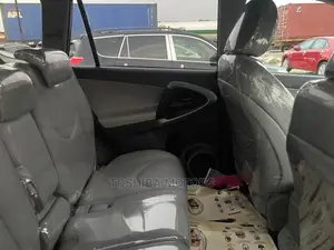 Toyota RAV4 3.5 Limited 2011 Red