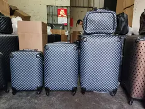 Set of 4 Luxury Box