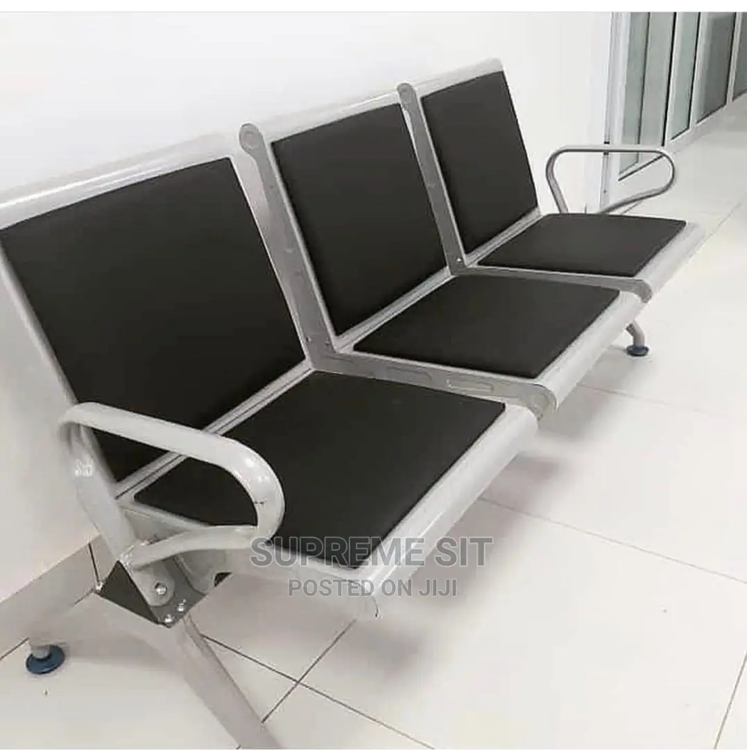 Classic Airport Chair
