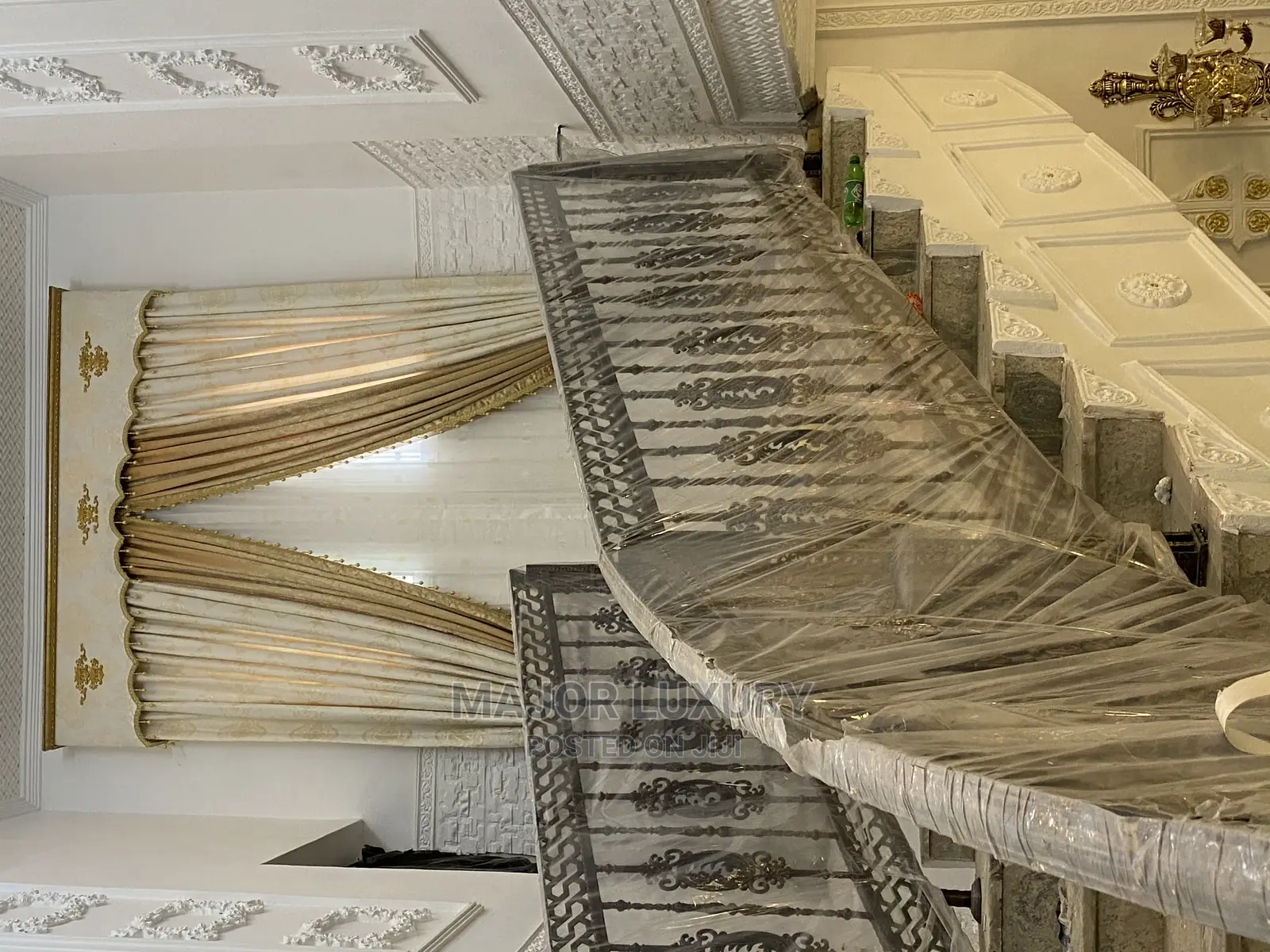 Top Turkish Curtain Design With Antic Gold Board
