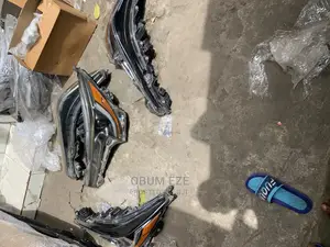 Headlight Corolla 2020 Set