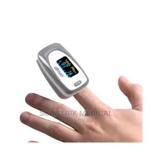 Oximeter for Family and Adult Blood Oxygen Saturation