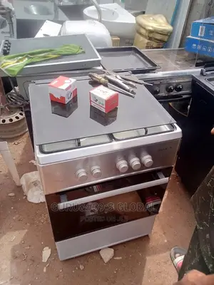 Tokunbo Barely Used 4 Burner Standing Gas Cooker With Oven