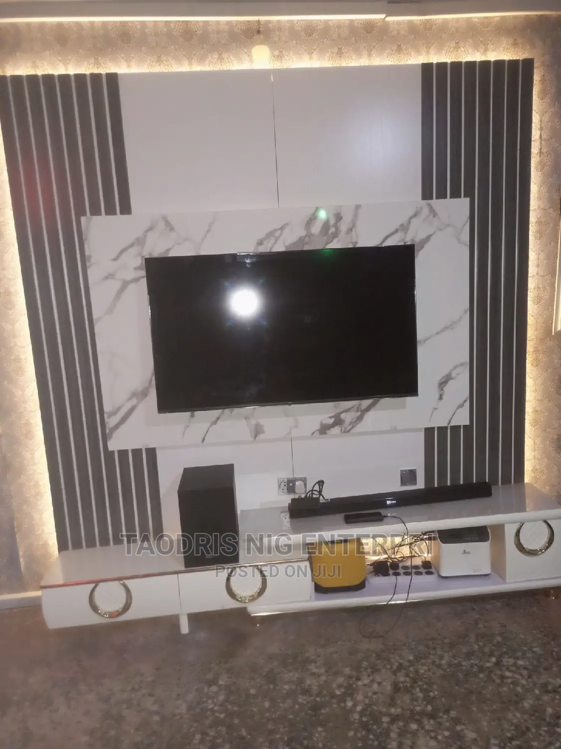 Media Console