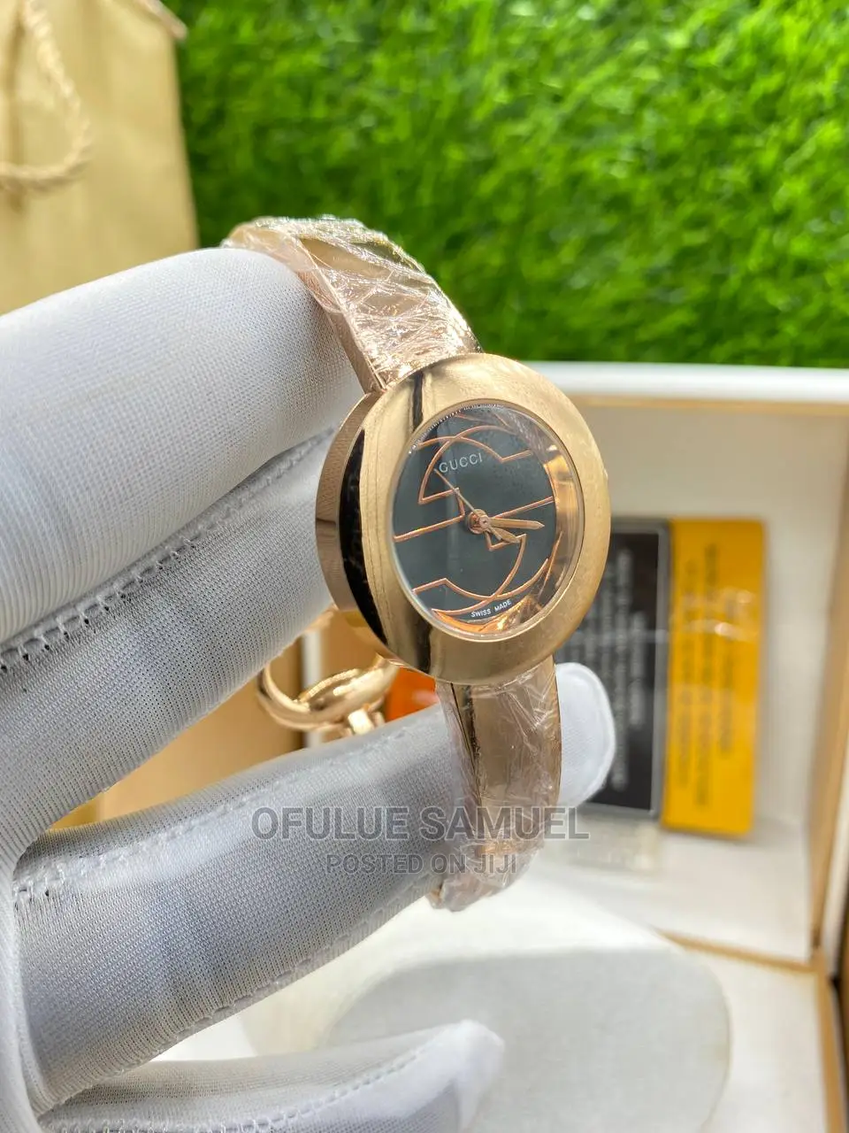 Female Non Tarnish Gucci Wristwatch