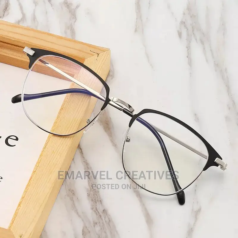 Classical Nerd Photochromic Glasses