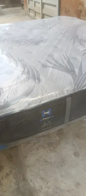USA Hybrid Spring Mattress