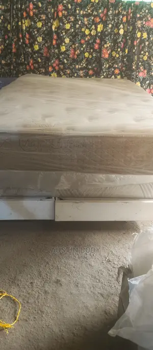 USA Hybrid Spring Mattress