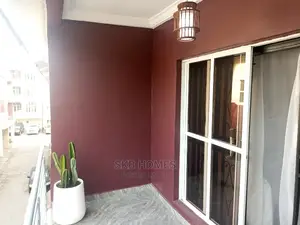 Exquisite 2br Flat With 3 Toilets