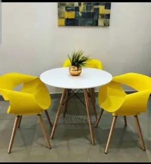 Quality Classic Dinning Set