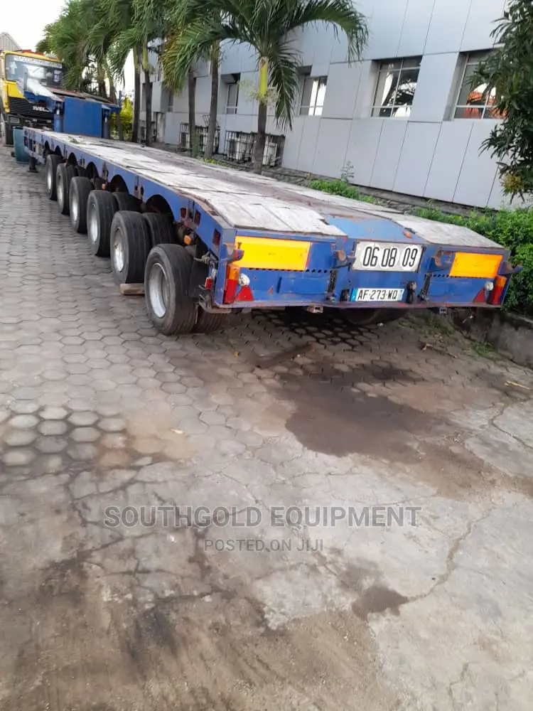 Flat Bed Lowbed Trucks Available for Charter