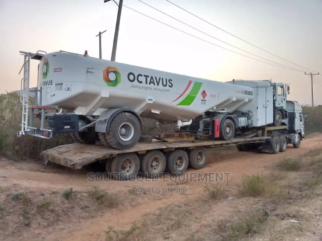 Flat Bed Lowbed Trucks Available for Charter
