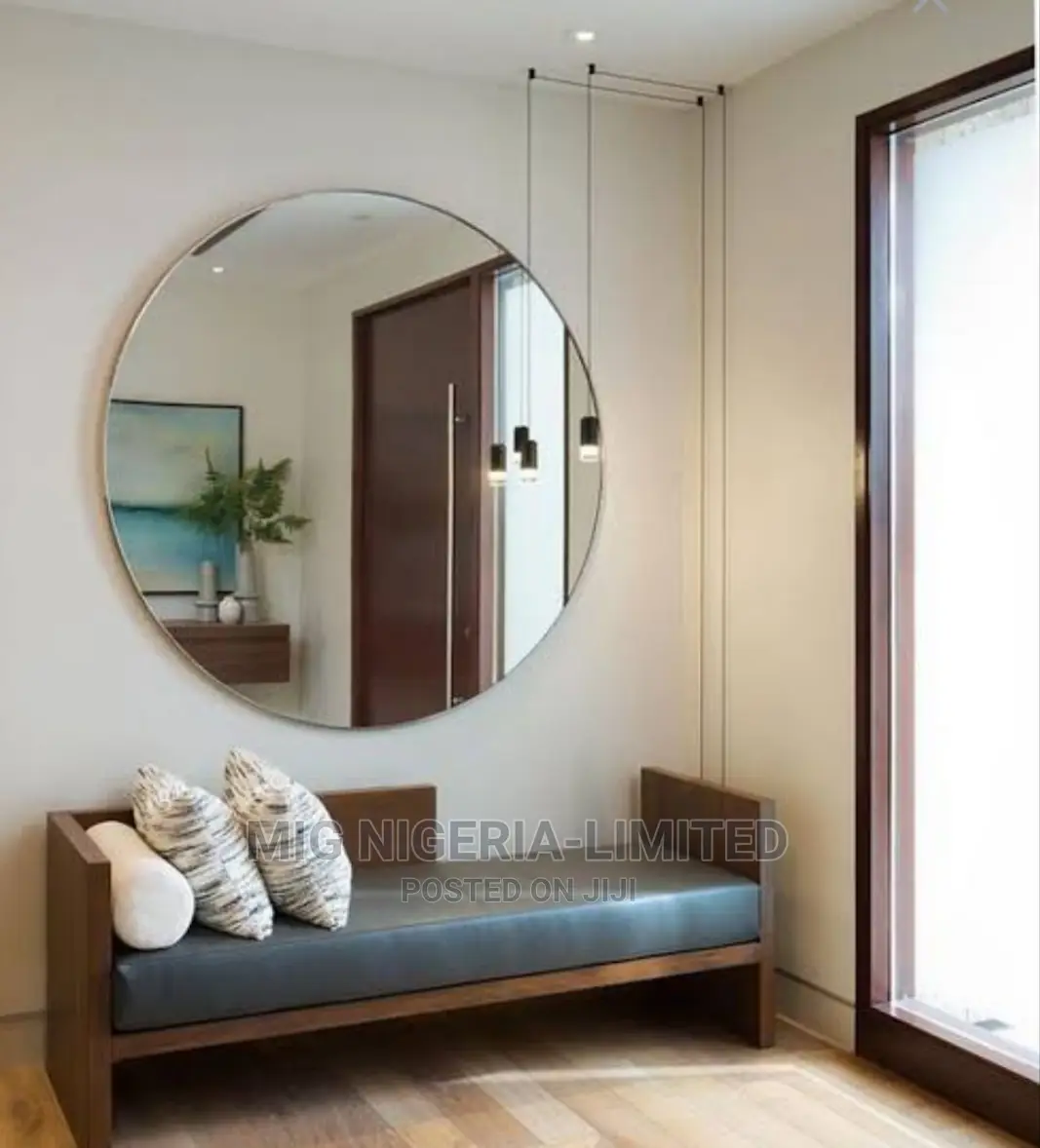 Wall Vanity Plain Round Mirror 60cmx60cm.