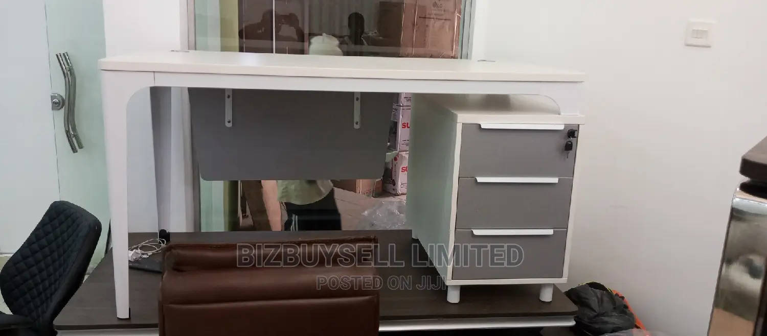 Office and Home Reading Table With 3 Drawers.