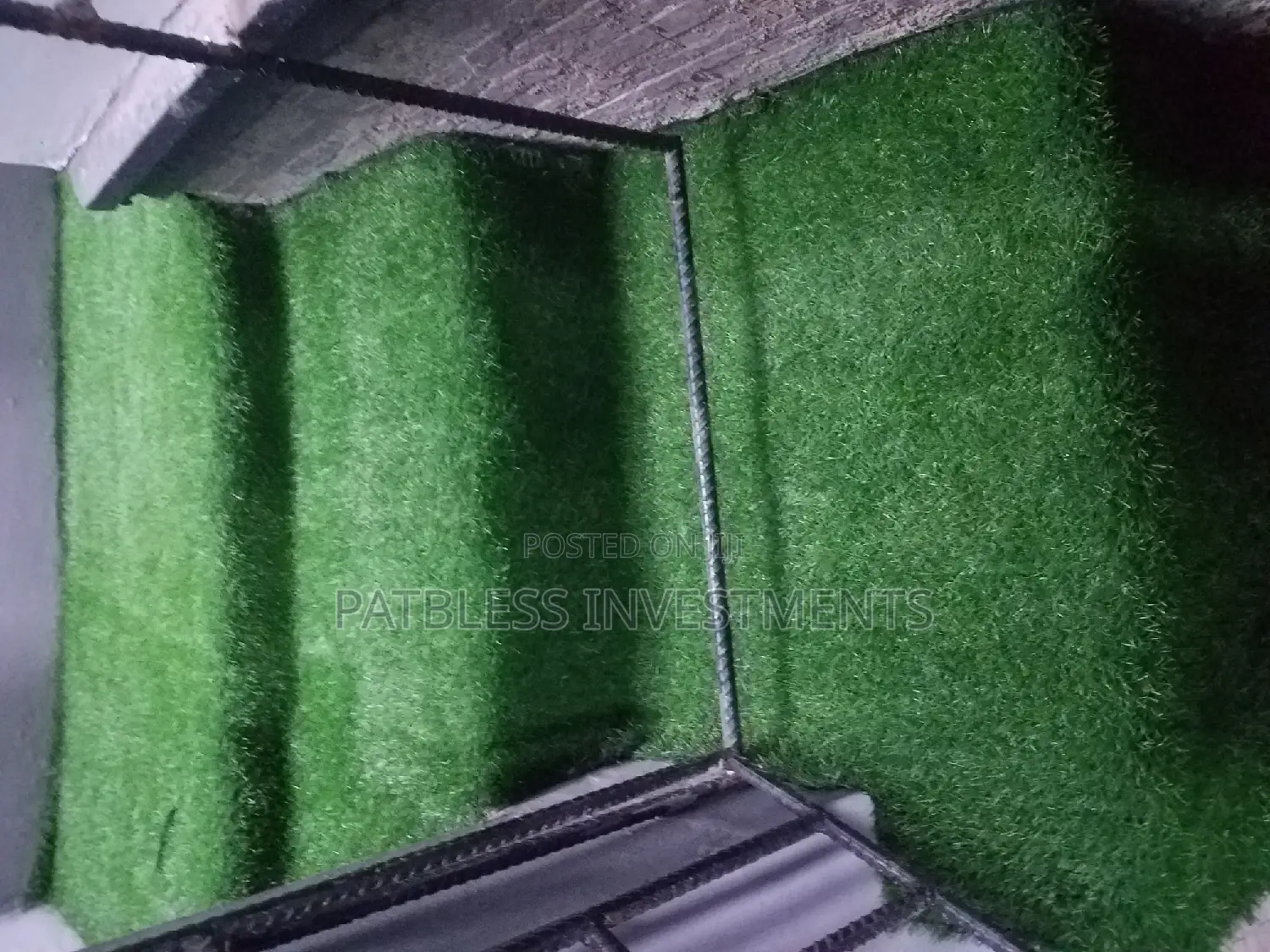Artificial Grass Carpet, #7000 Per Sqm.