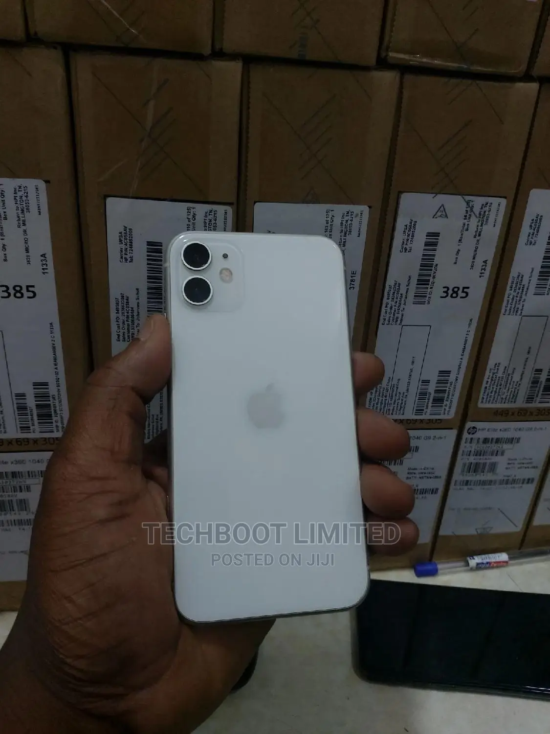 Apple iPhone 11 64 GB White