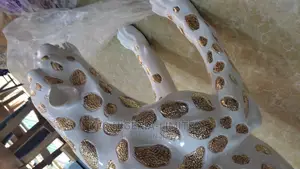 Big White and Gold Leopard Sculpture Decoration