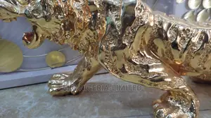 Tiger Animal Center Table Deco