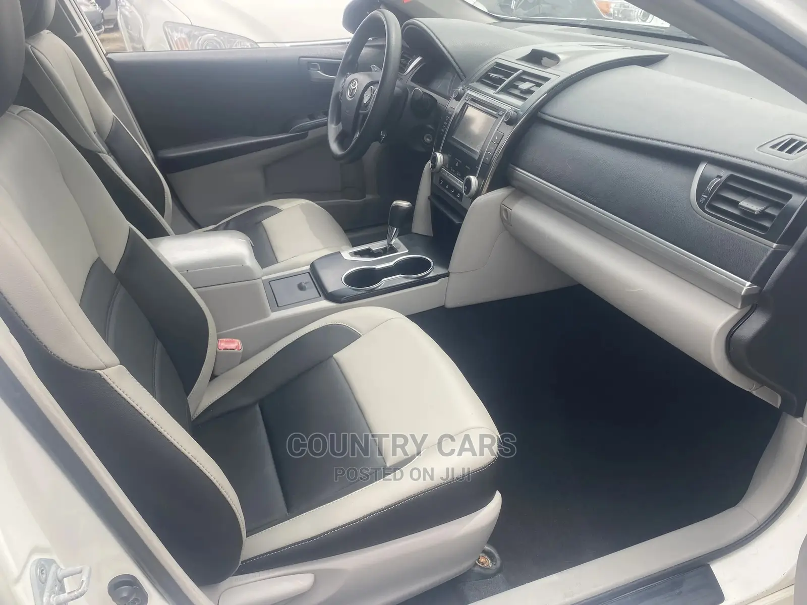Toyota Camry 2012 White