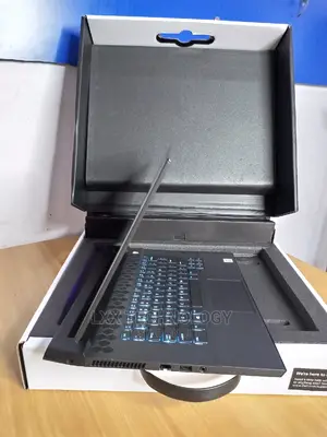 Laptop Dell Alienware M15 16GB Intel Core I7 SSD 1T