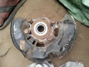 Front Hub Toyota Avensis 2008 2015 and Toyota Corolla South