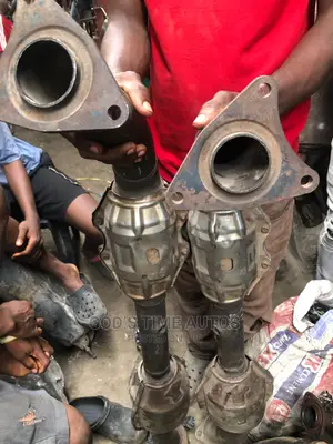 Lexus LX 570 Engine Catalyst