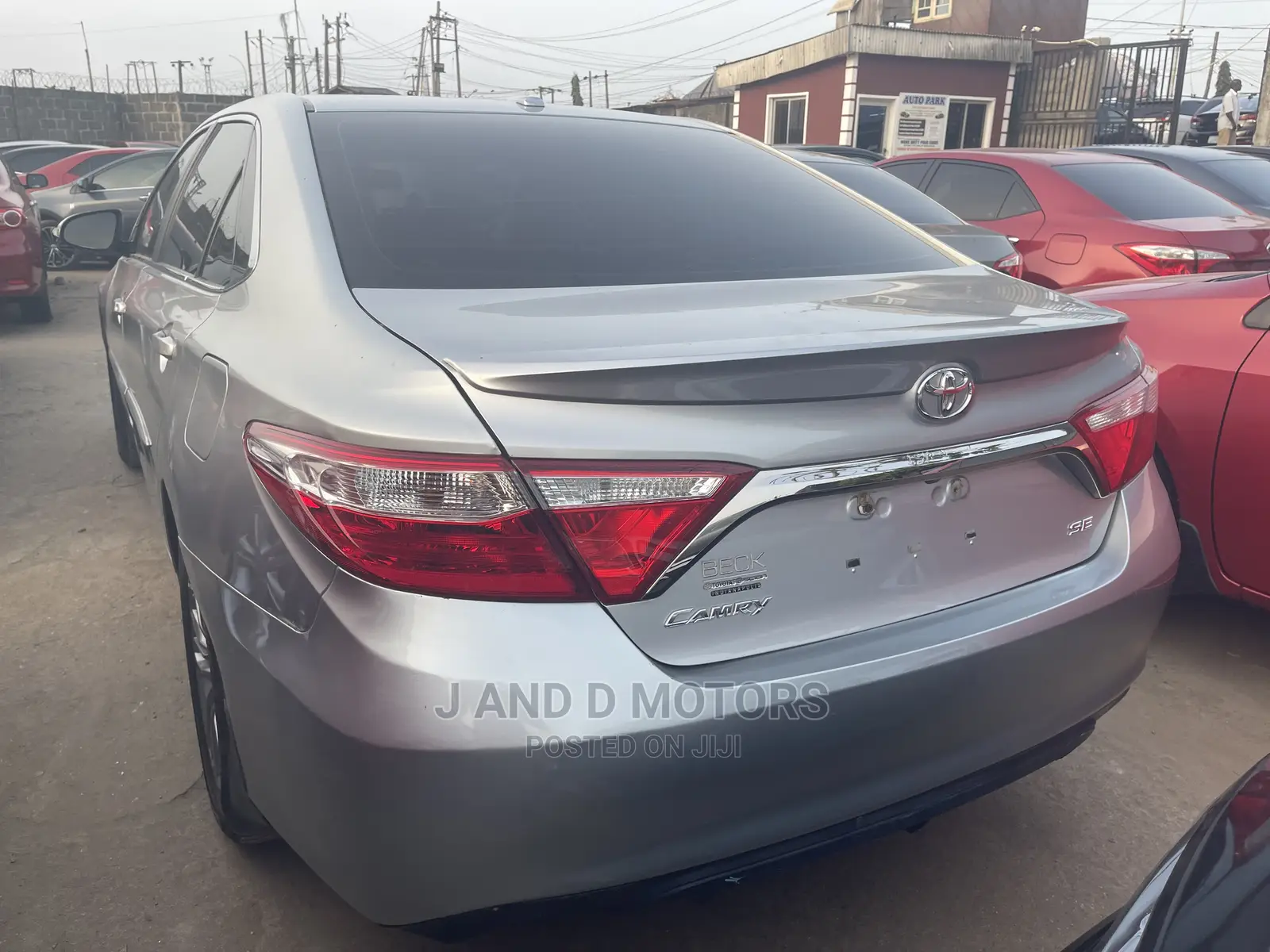 Toyota Camry 2016 Silver