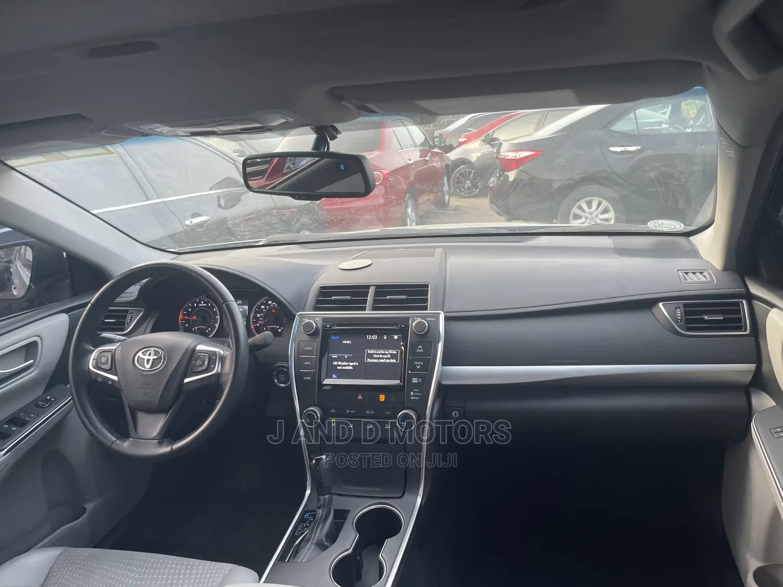 Toyota Camry 2016 Silver
