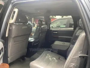 Toyota Sequoia 2013 Gray