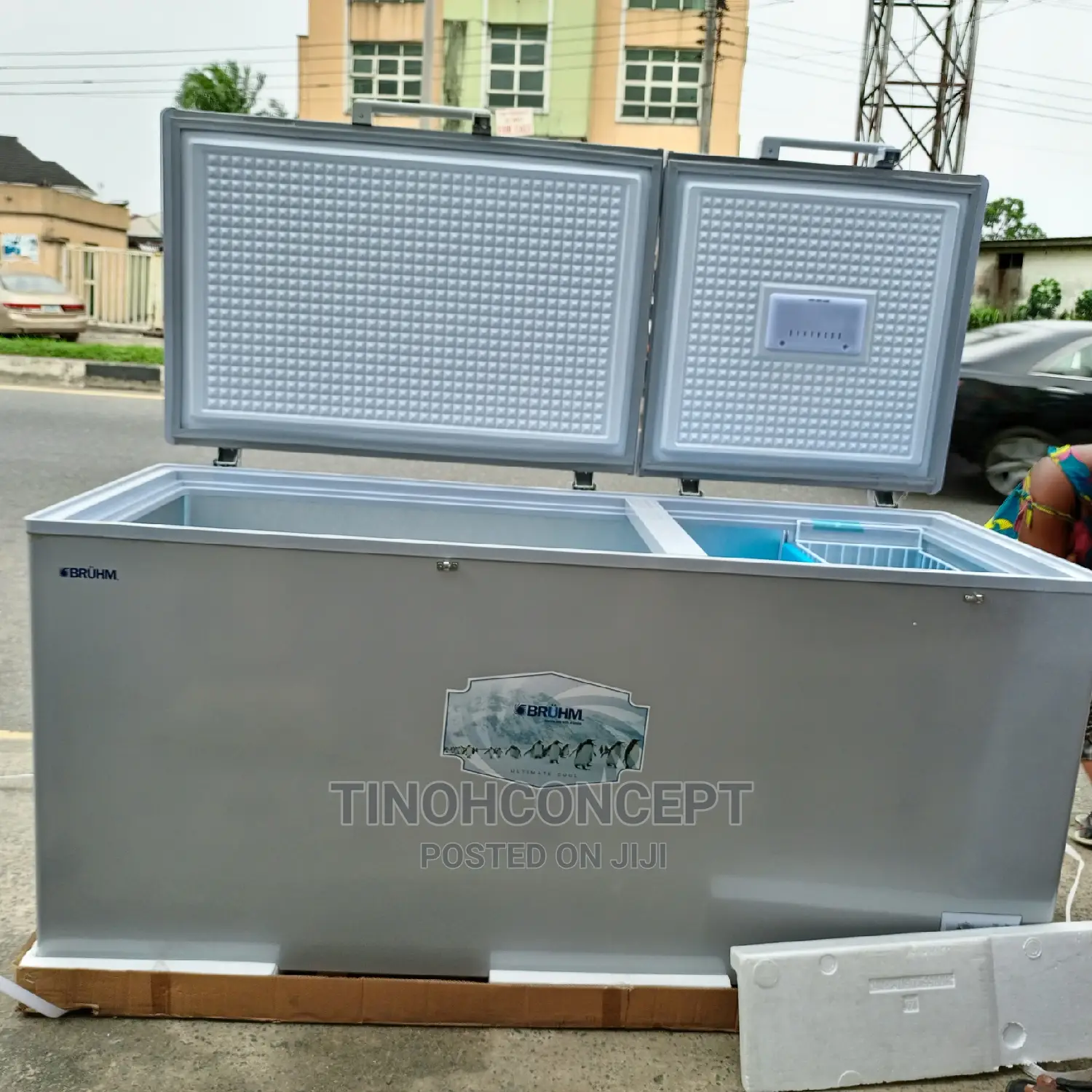Bruhm Chest Freezer 600l 7ft