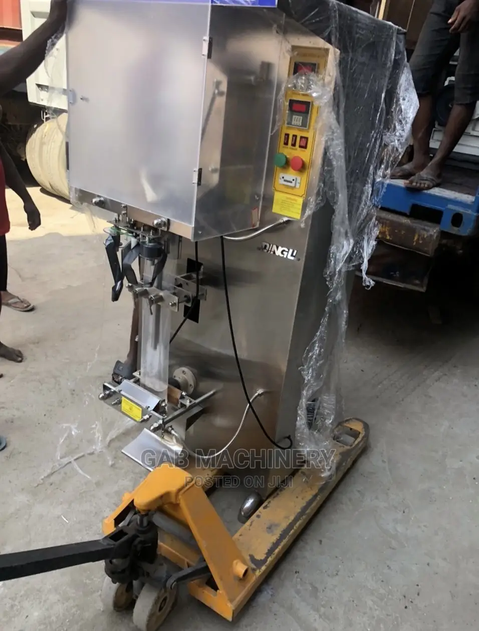 Pure Water Sachet Pure Water Sachet Machine Sachet Water in Ogba Manufacturing Equipment, Gab