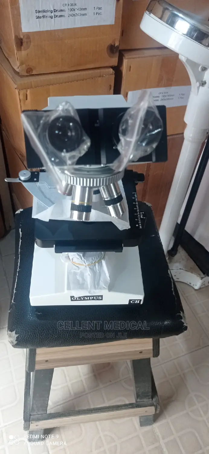 Microscope