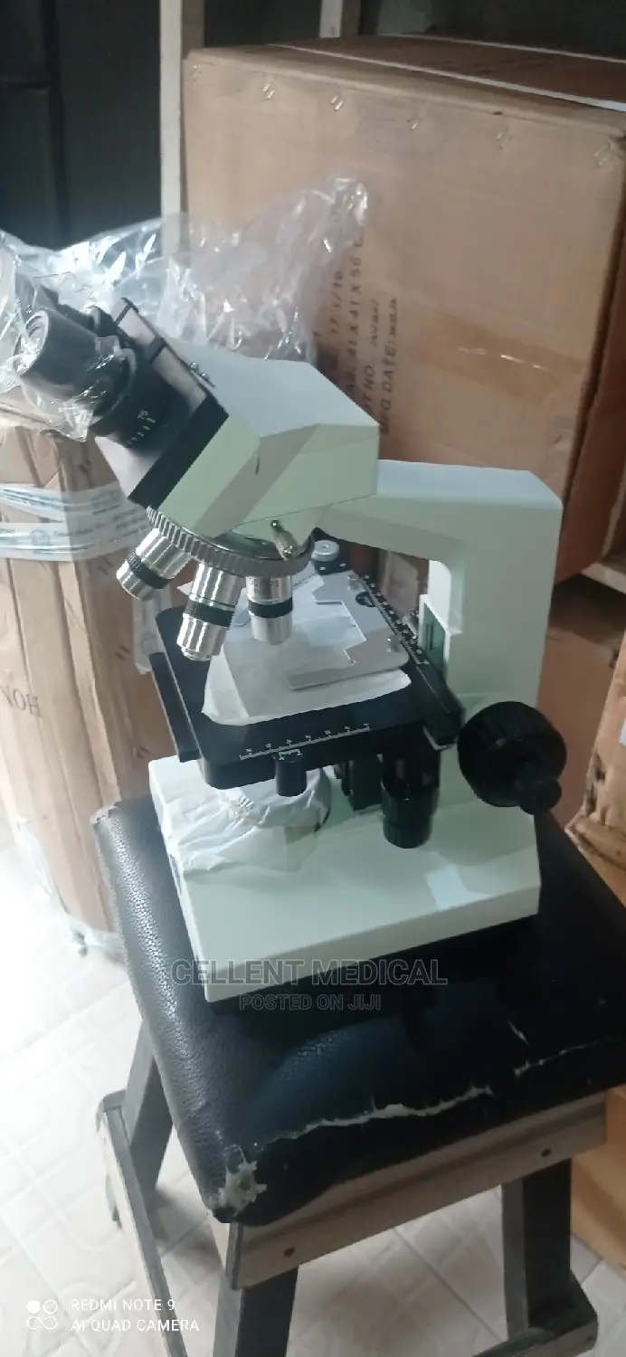 Microscope