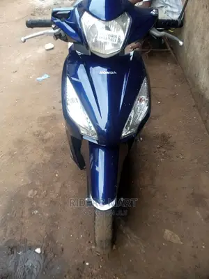 Honda Dio 2022 Red