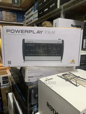 Behringer Powerplay P16hq 16 Channel Digital Personal Mixer