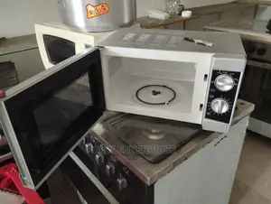 Microwave Oven