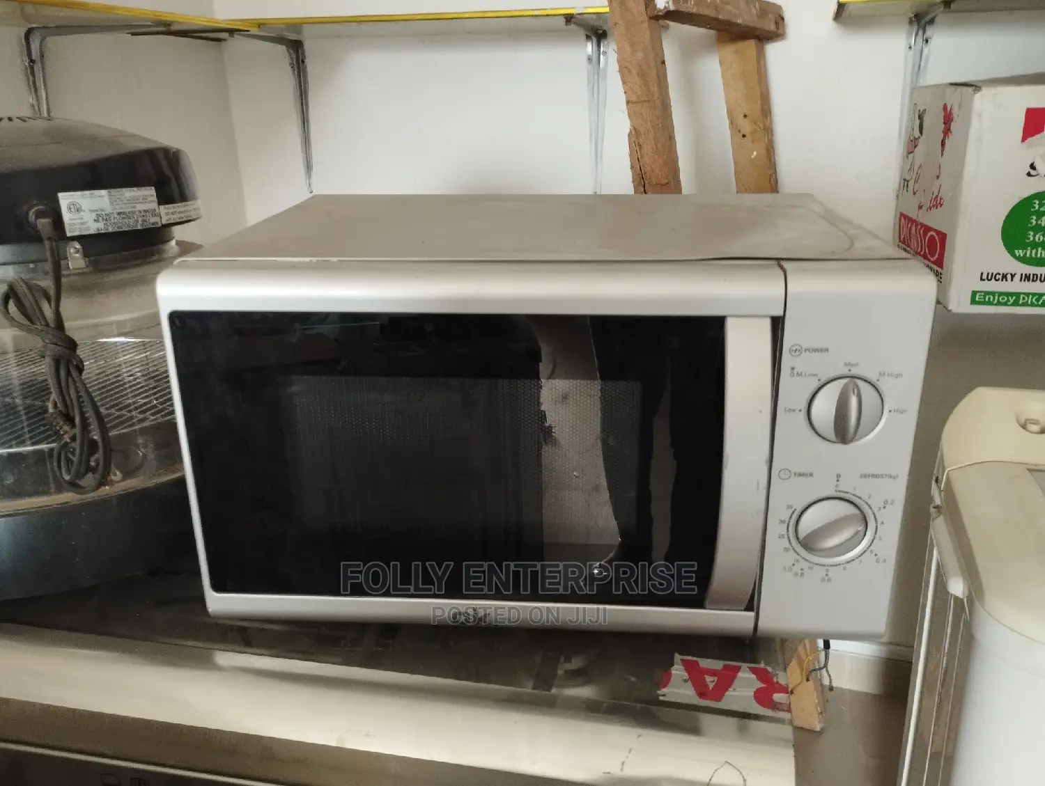 Microwave Oven
