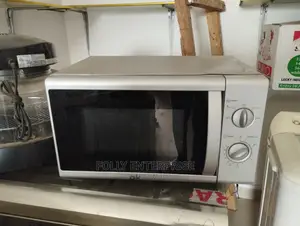 Microwave Oven