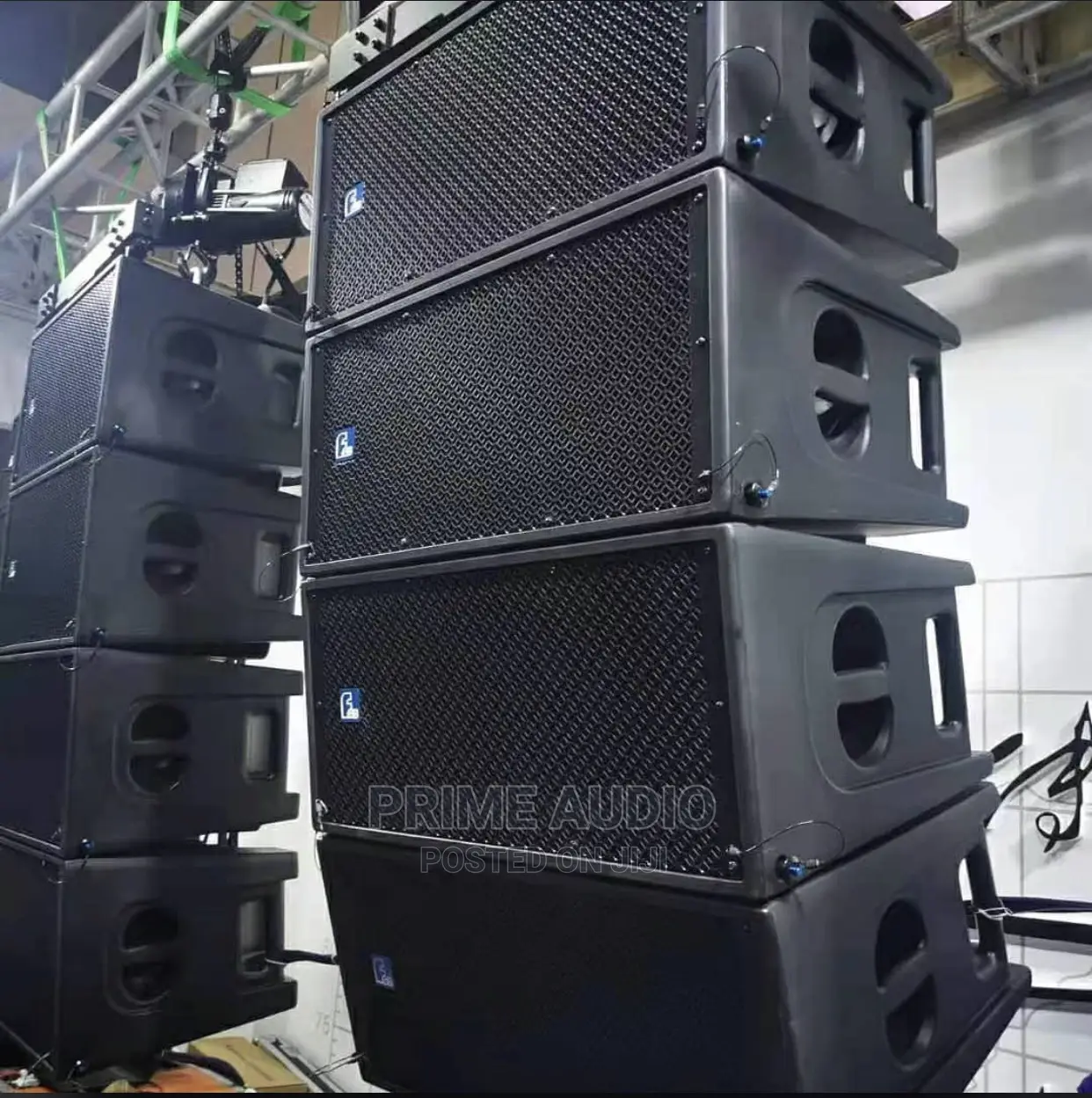 FDB Pla 410 Double 10 Inchs Line Array (Water Resist)