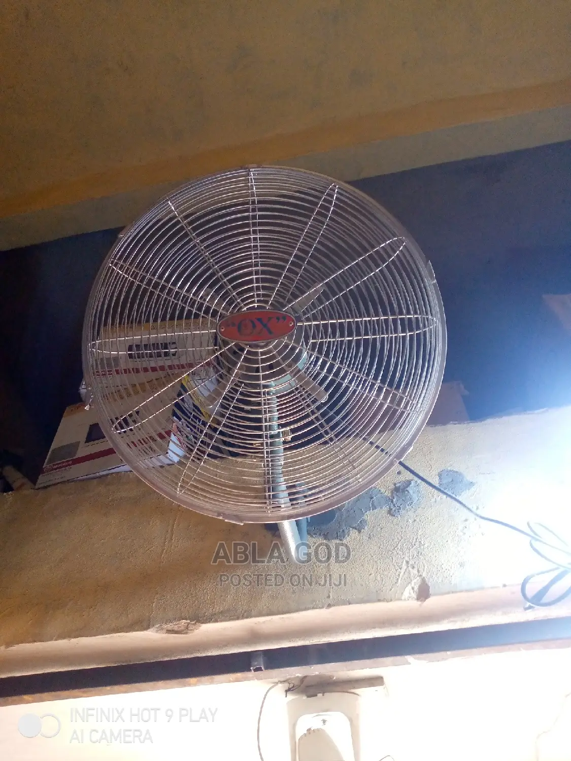 Ox 18" Wall Mounting Fan