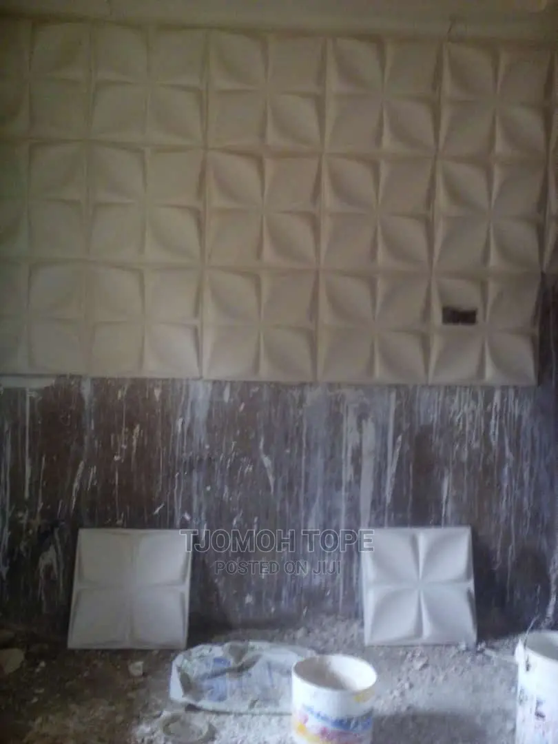 Pop Celine Design and Wall Screeding