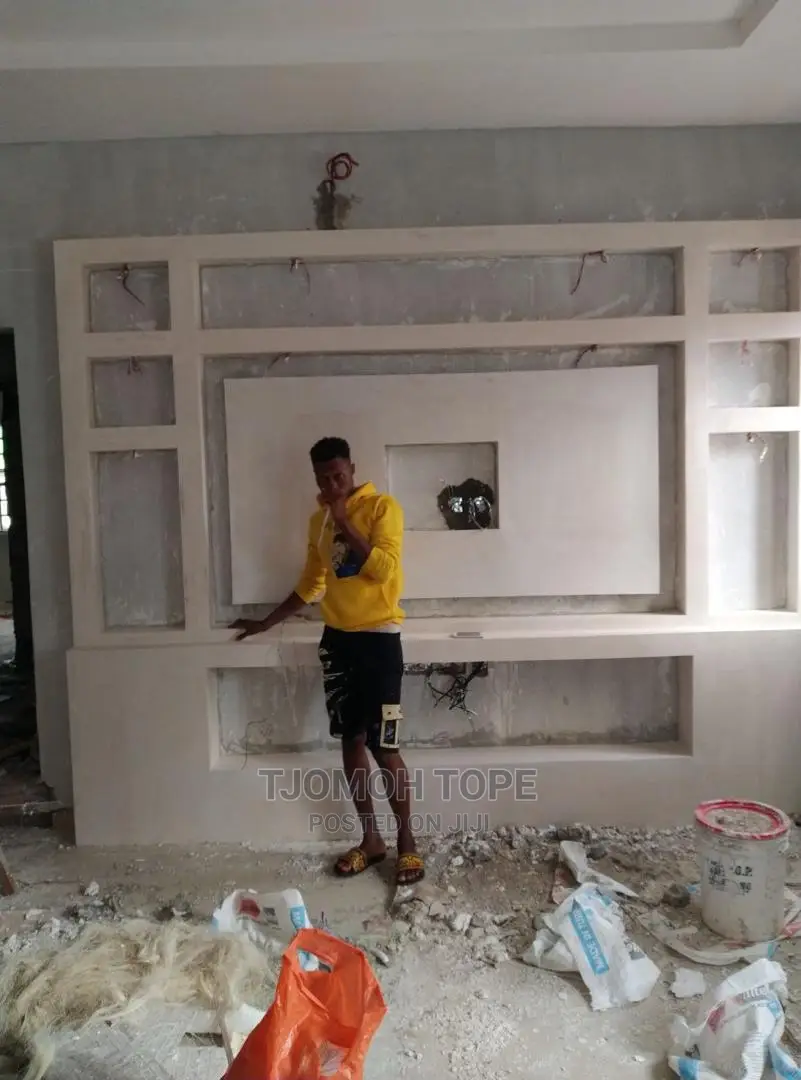 Pop Celine Design and Wall Screeding
