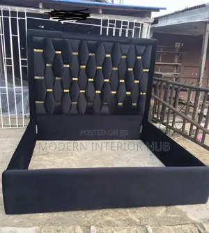 Luxury High Back Rest Padded Bedframe.