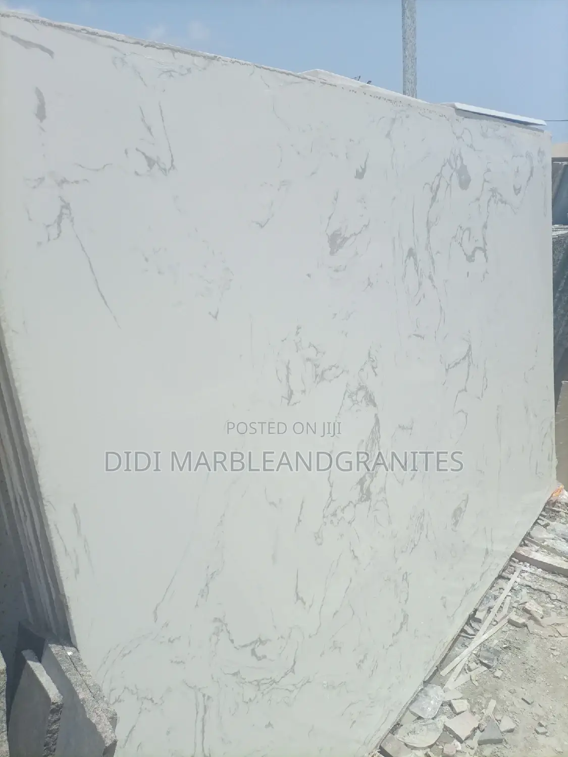 Kalacuta Quartz for Kitchen Marble Top